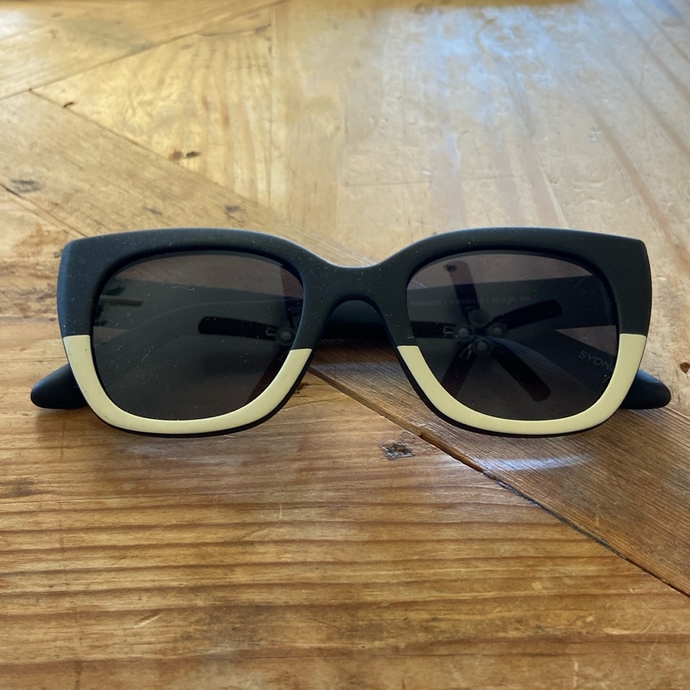 TOMS sunglasses